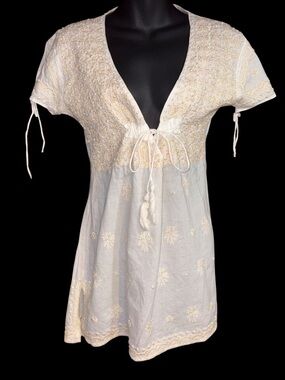 Letarte signature piece brand's resort swimwear cover up embroidered small